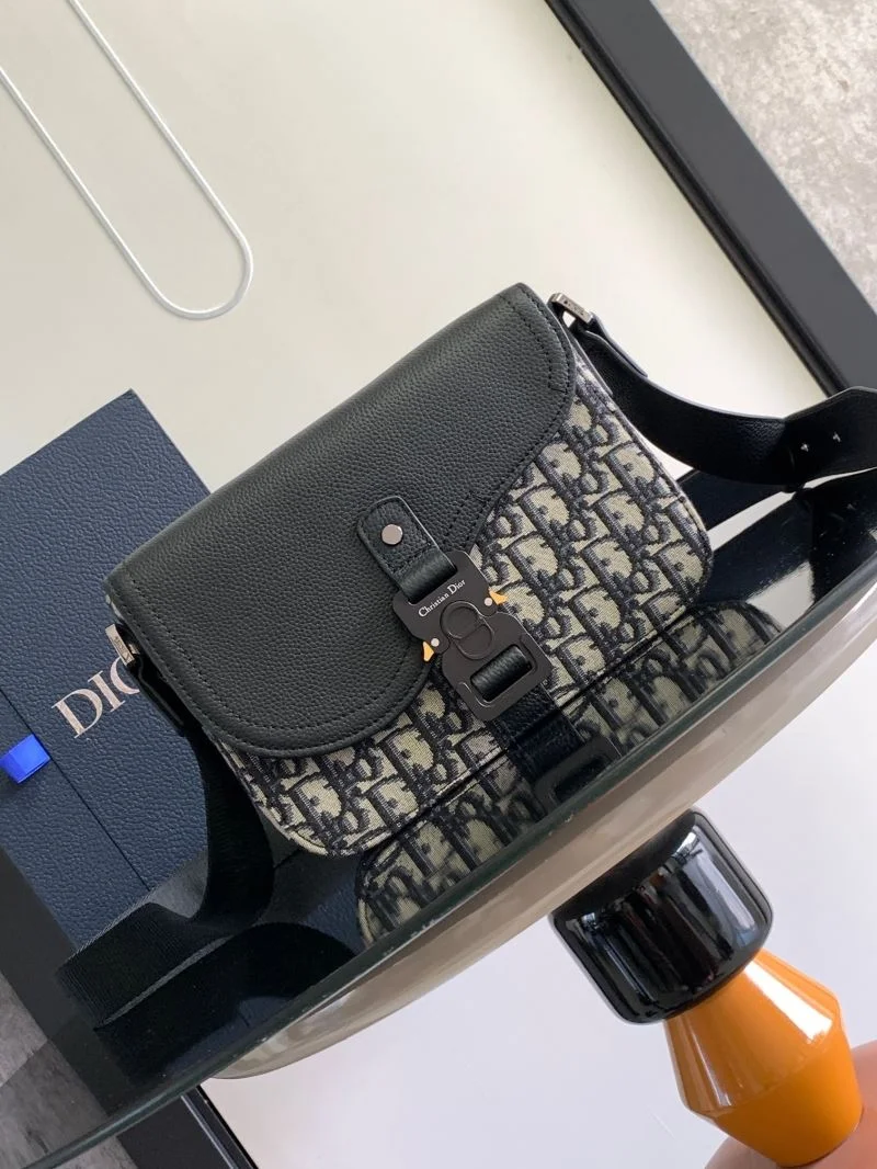Christian Dior Saddle bags Practical 47172
