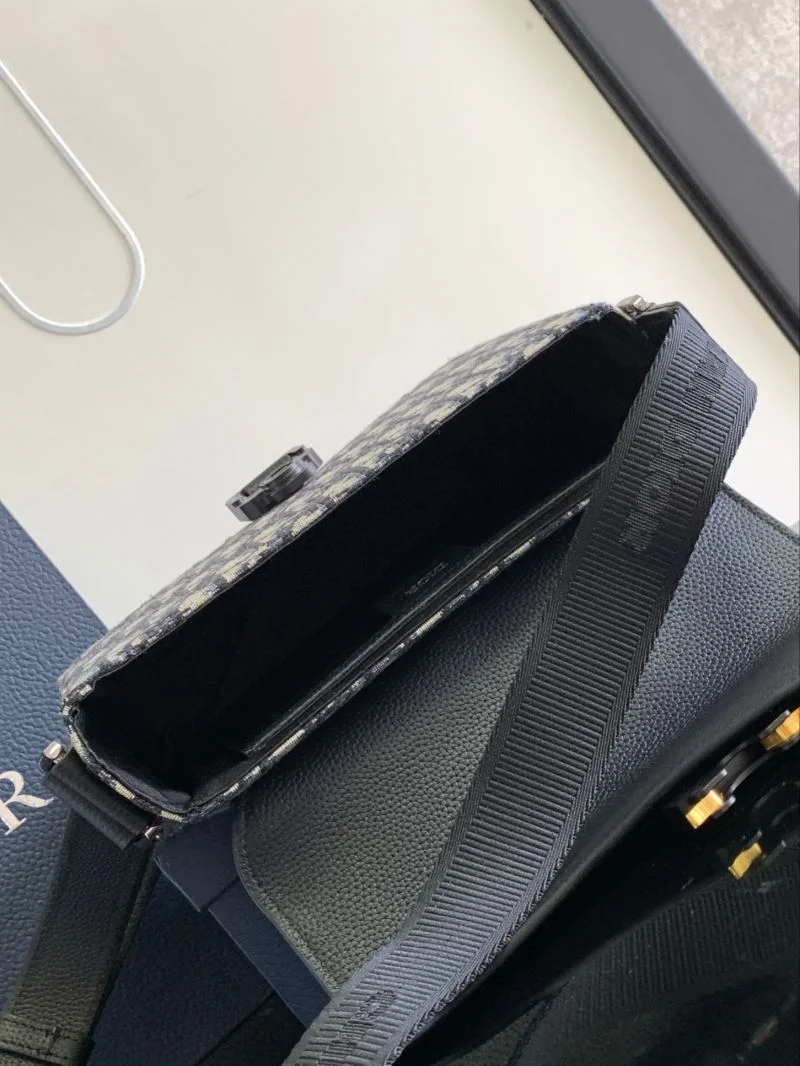 Christian Dior Saddle bags Practical 47172