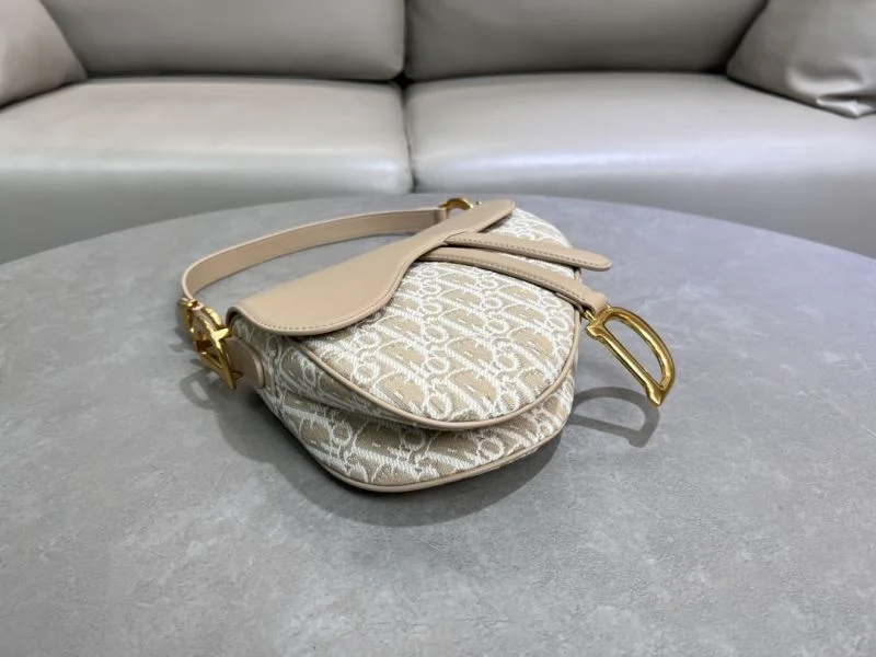 Bold Christian Dior Saddle bags 47171