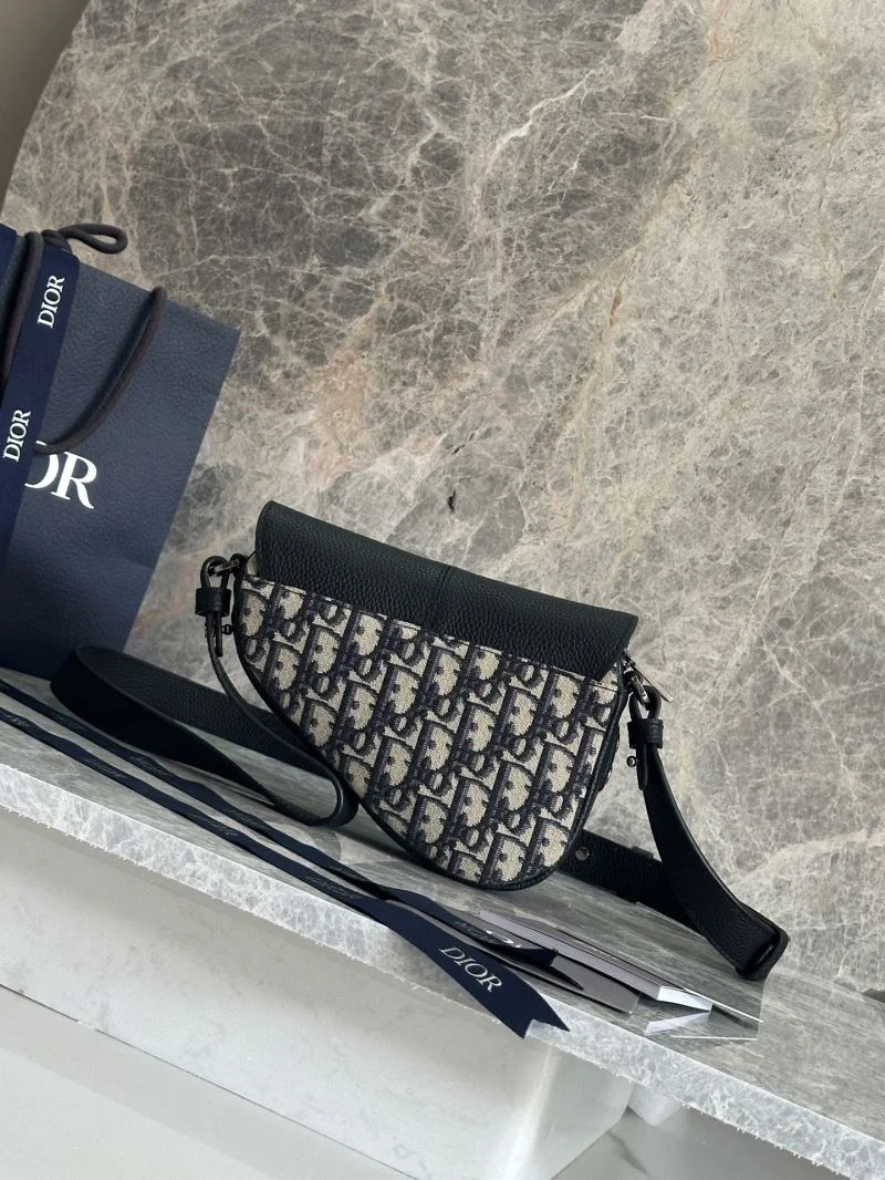 ZipUp Christian Dior Saddle bags 47167