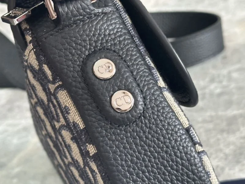 ZipUp Christian Dior Saddle bags 47167