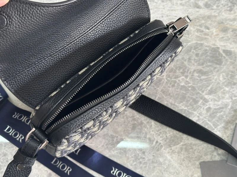 ZipUp Christian Dior Saddle bags 47167