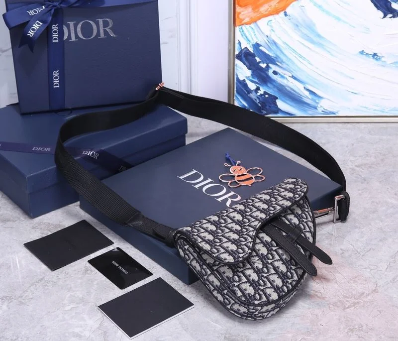 Sporty Christian Dior Saddle bags 47162