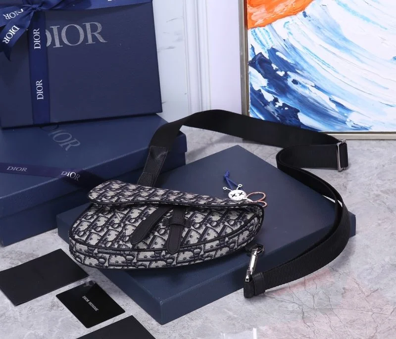 Sporty Christian Dior Saddle bags 47162