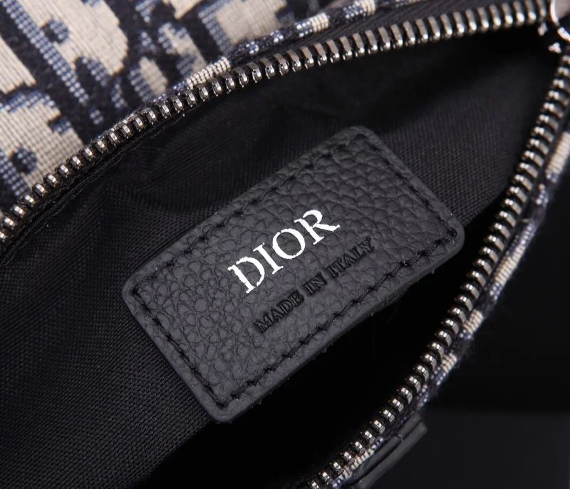 Sporty Christian Dior Saddle bags 47162