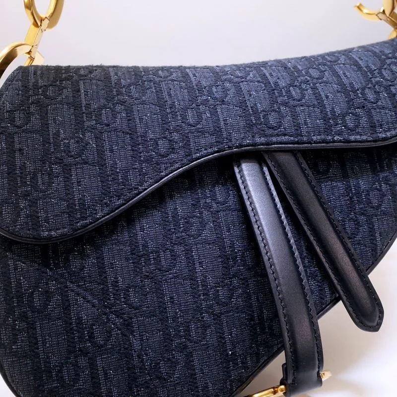 Resilient Christian Dior Saddle bags 47157