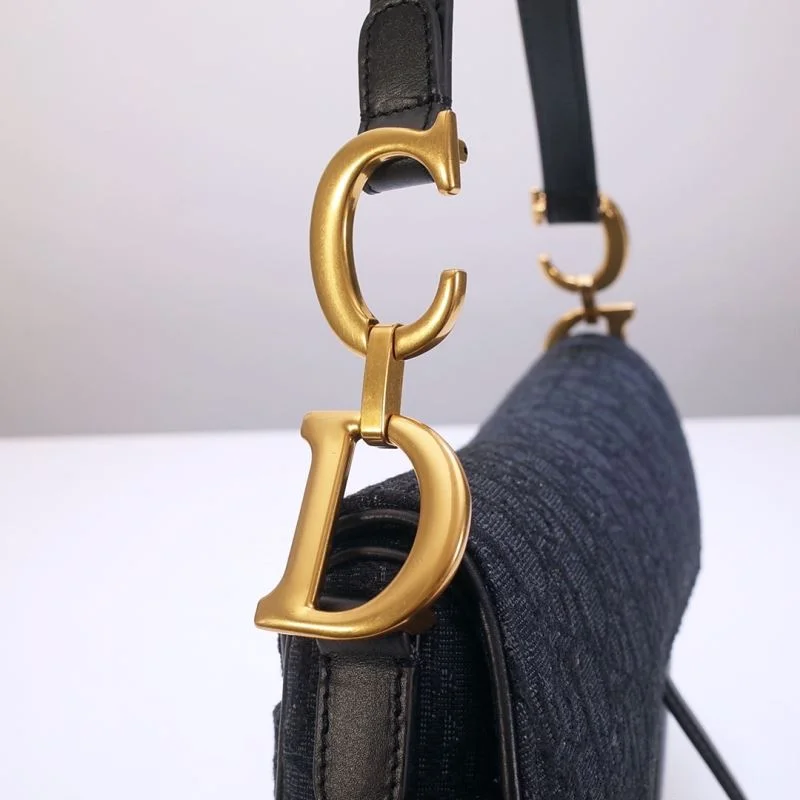 Resilient Christian Dior Saddle bags 47157