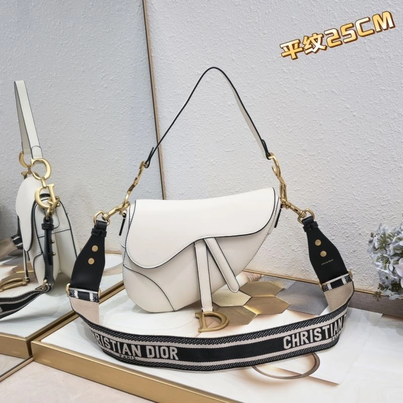 Christian Dior Saddle bags Fashionable 85706