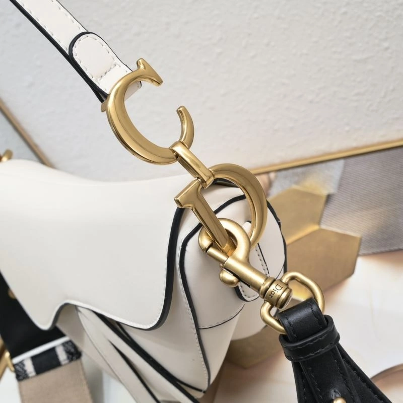 Christian Dior Saddle bags Fashionable 85706
