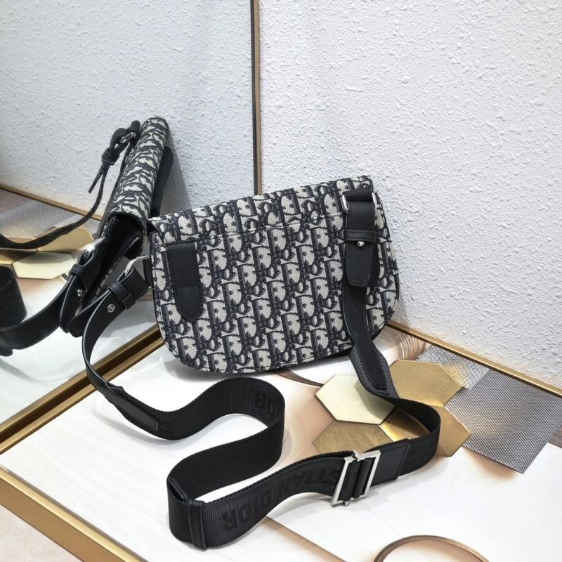 UrbanChic Christian Dior Saddle bags 85698