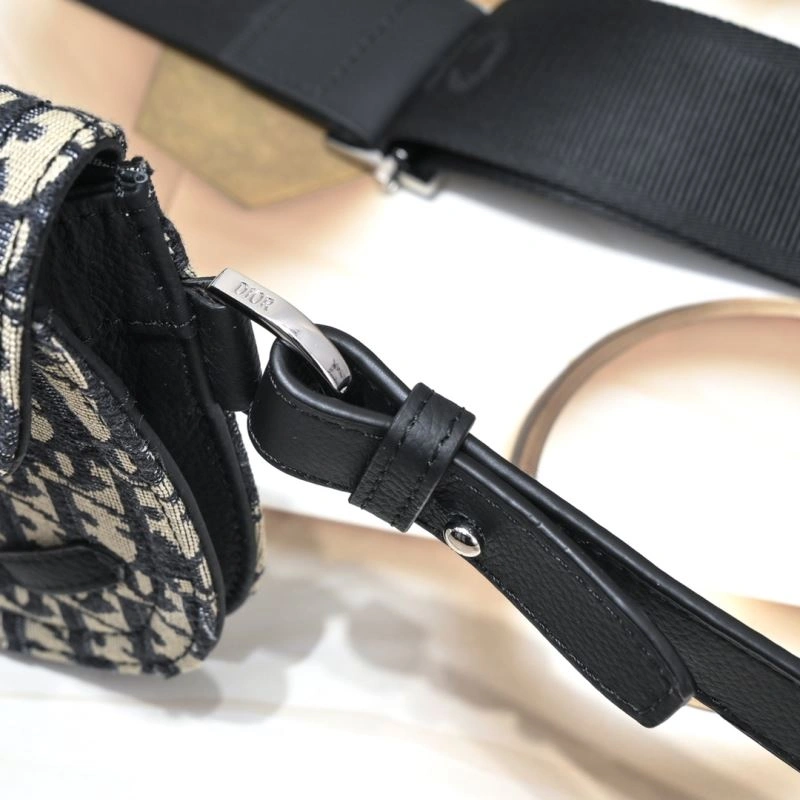 UrbanChic Christian Dior Saddle bags 85698