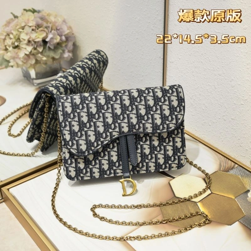 Comfortable Christian Dior Saddle bags 85736
