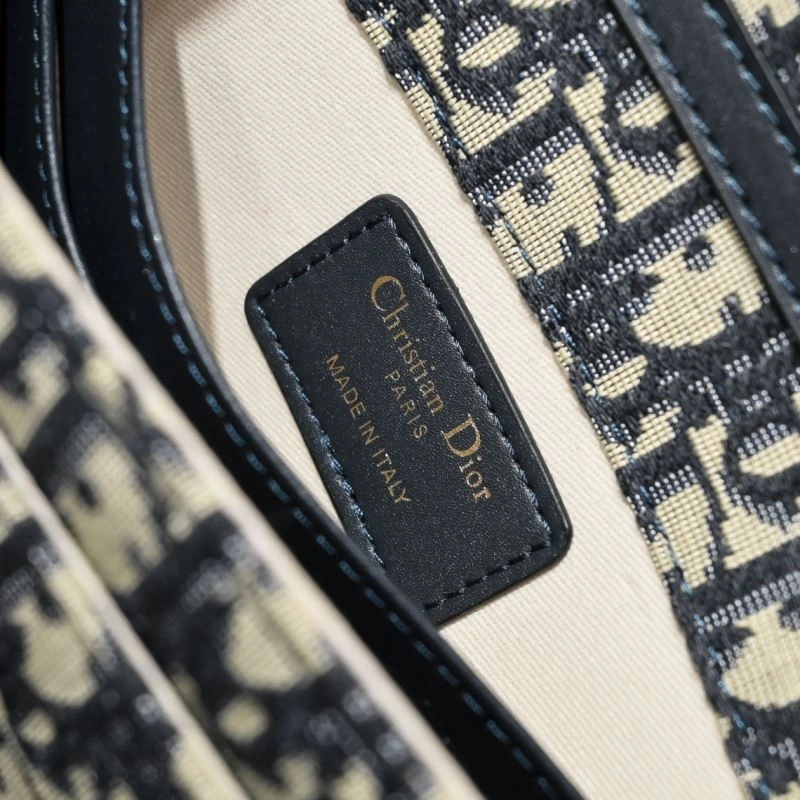 Comfortable Christian Dior Saddle bags 85736