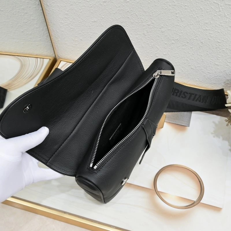 Fashionable Christian Dior Saddle bags 85702