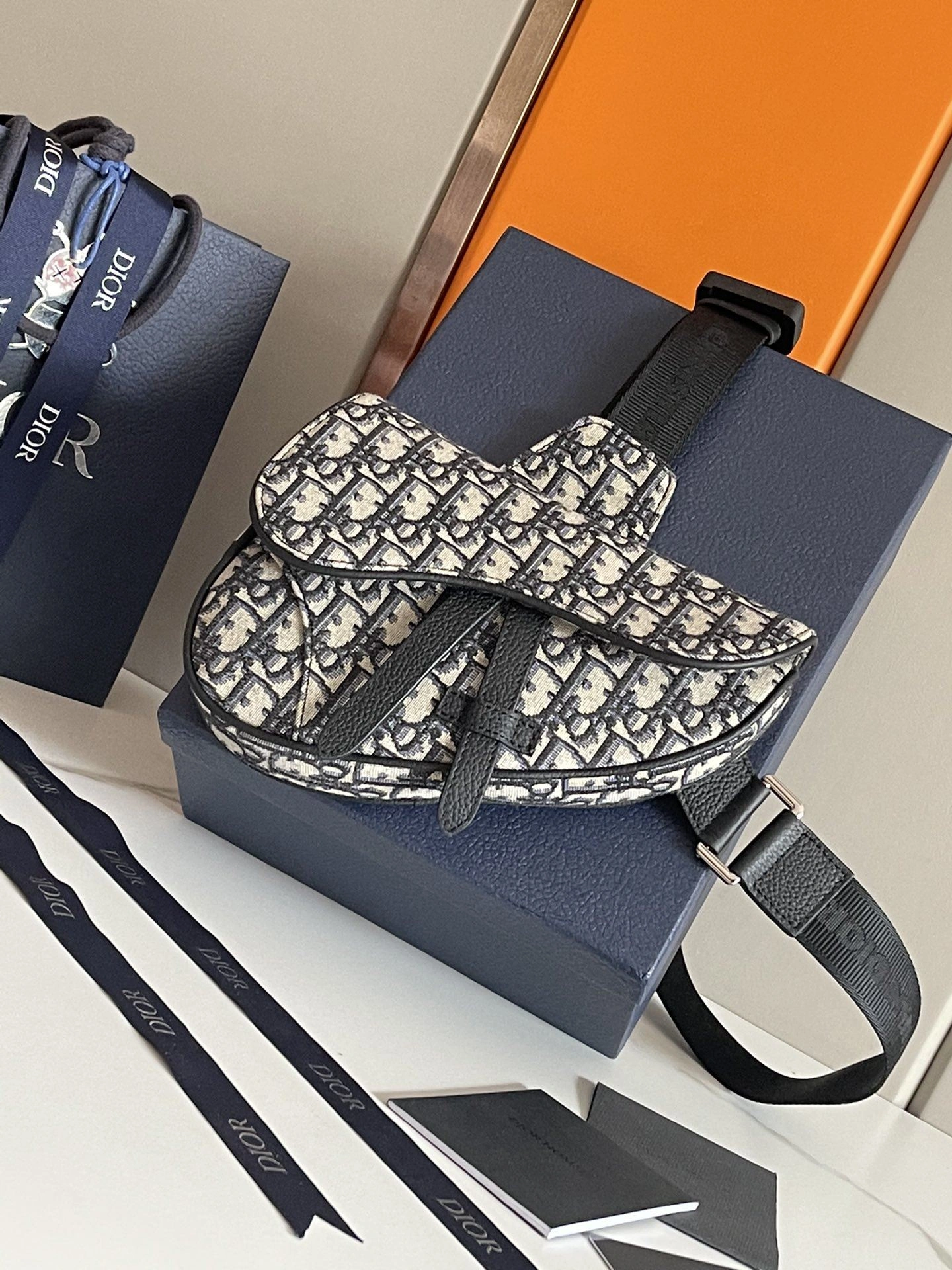 Comfortable Christian Dior Saddle bags 92208