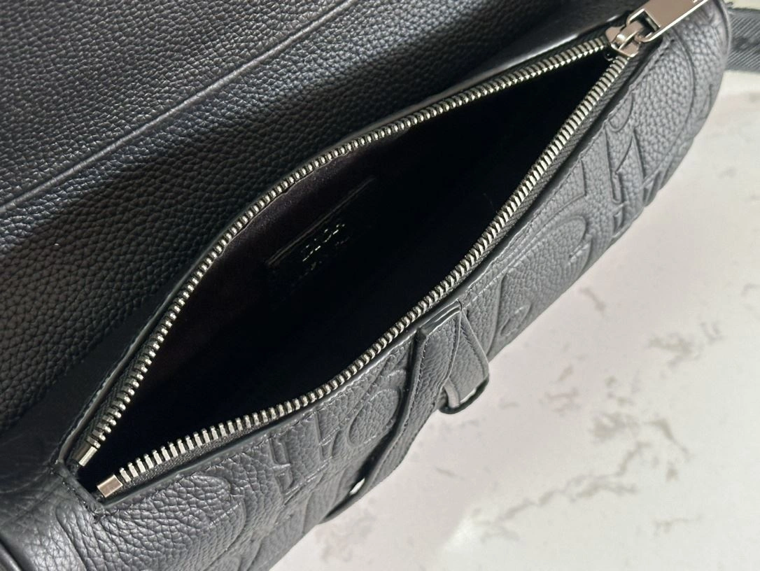 Christian Dior Saddle bags Soft 92200