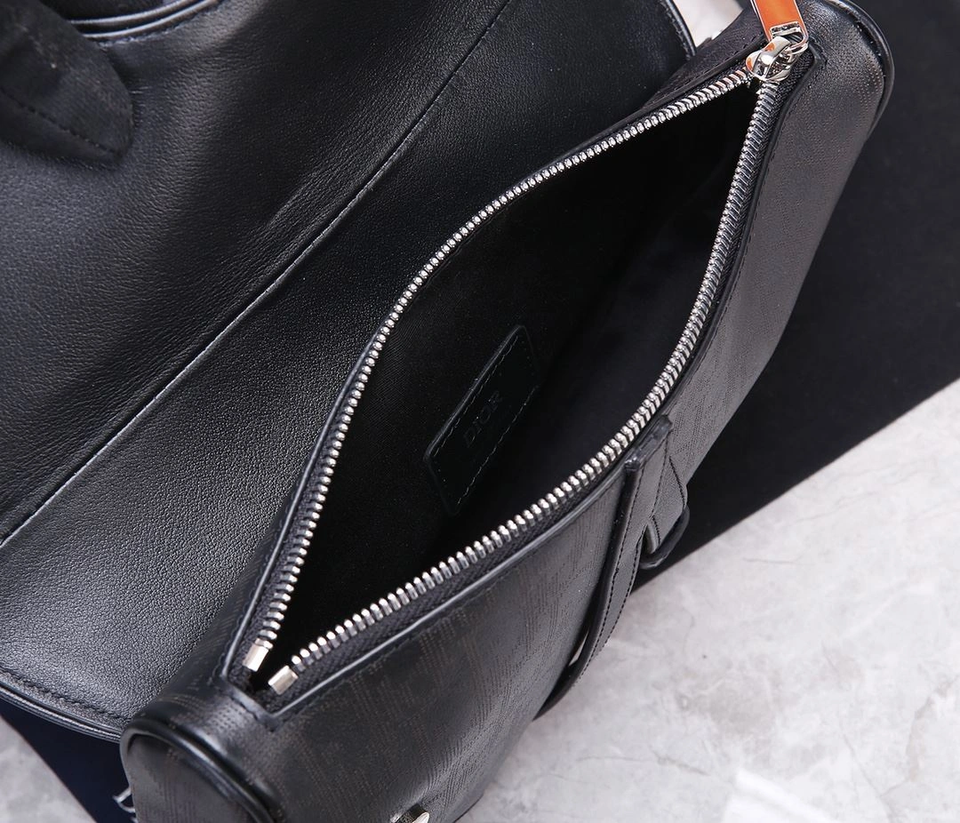 EyeCatching Christian Dior Saddle bags 92199