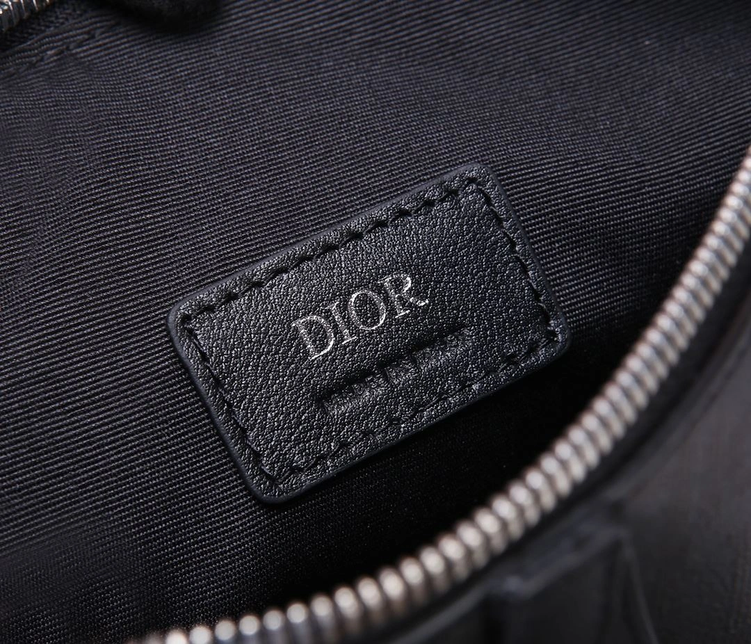 EyeCatching Christian Dior Saddle bags 92199