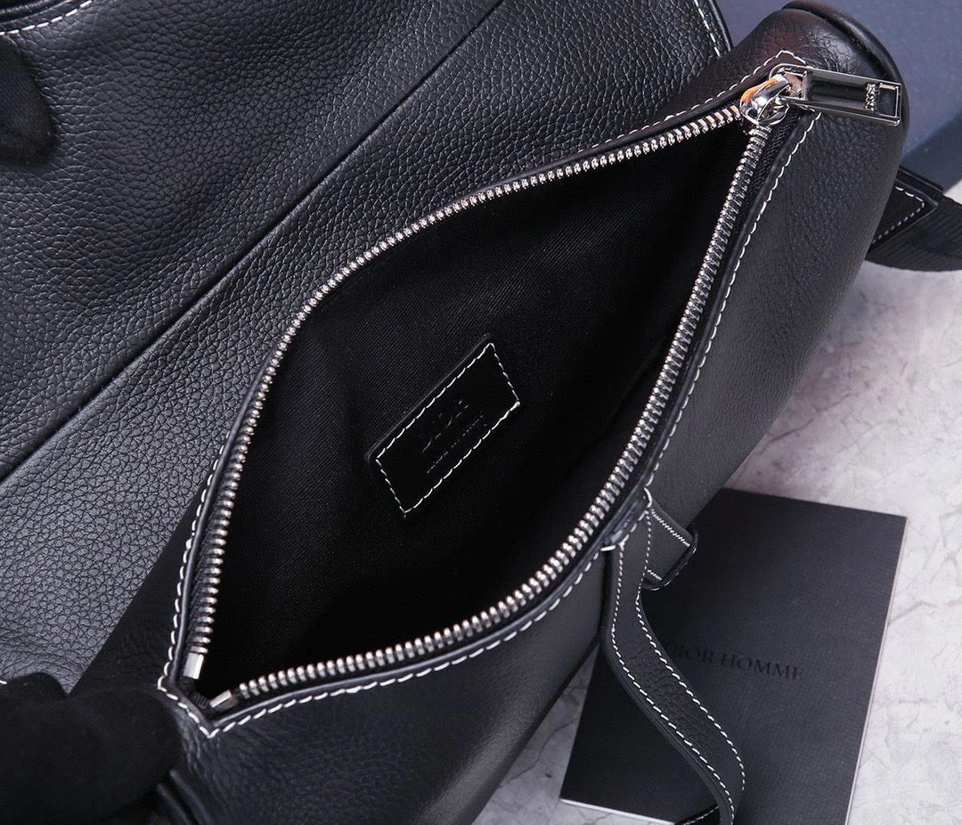 Christian Dior Saddle bags Breathable 92189