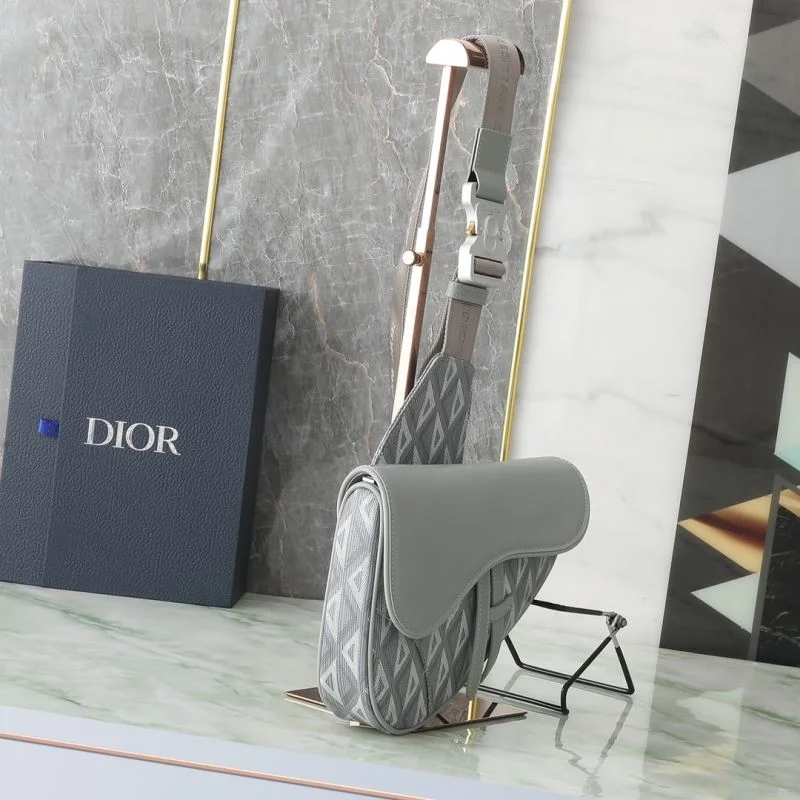 Sophisticated Christian Dior Saddle bags 46359