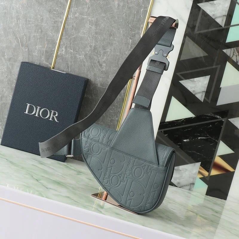 Sporty Christian Dior Saddle bags 46347