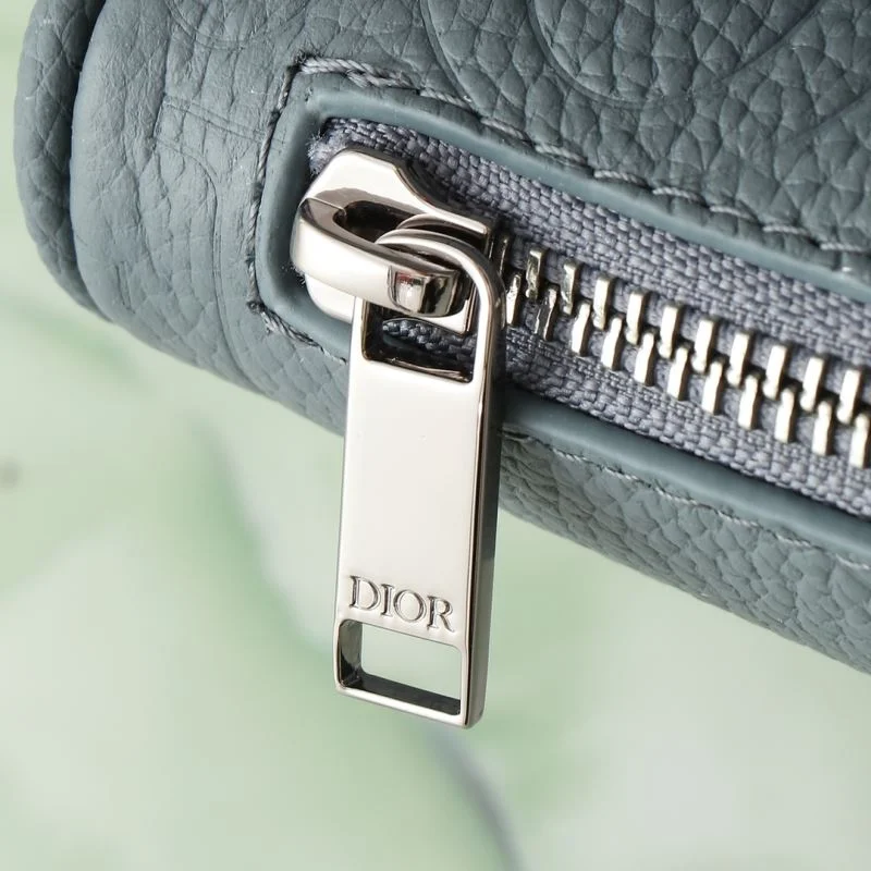 Sporty Christian Dior Saddle bags 46347