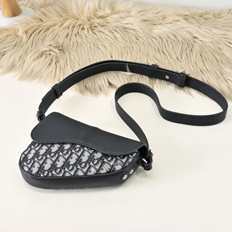 Christian Dior Saddle bags Efficient 46383