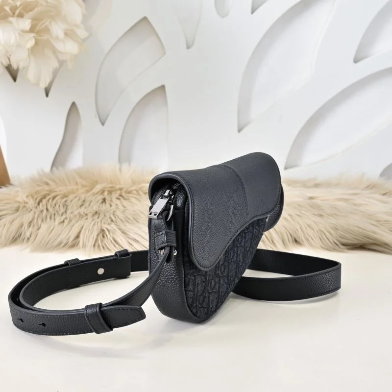 WellDesigned Christian Dior Saddle bags 46380