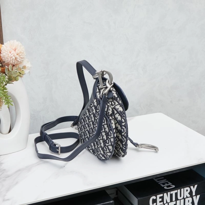 Durable Christian Dior Saddle bags 86210