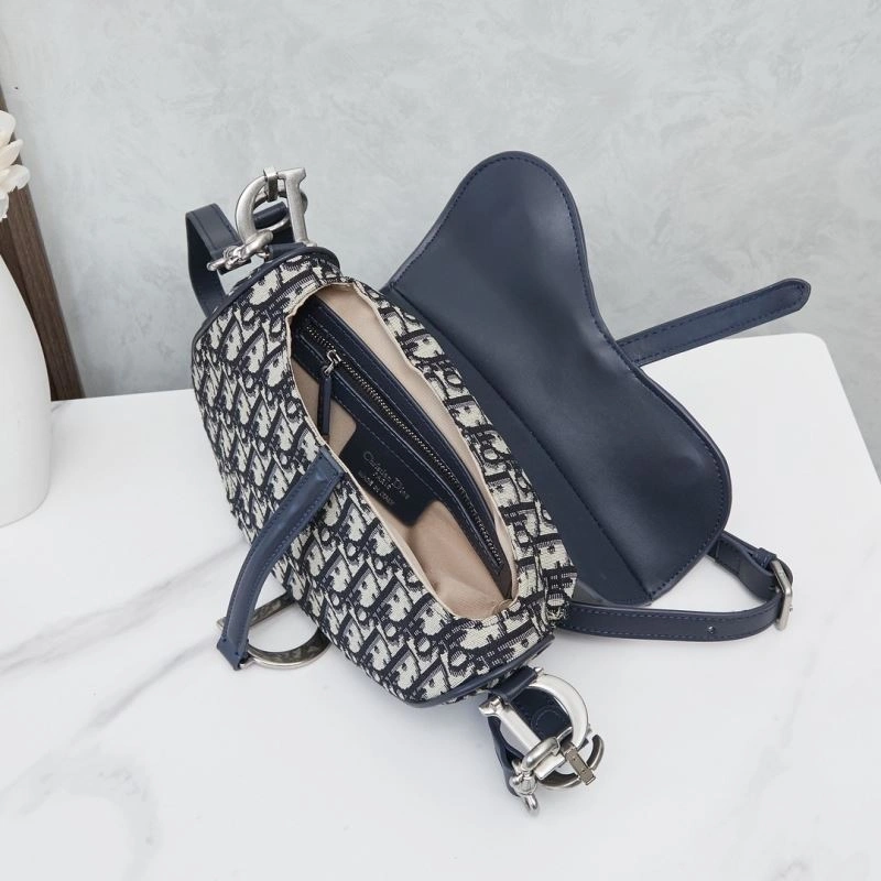 Durable Christian Dior Saddle bags 86210