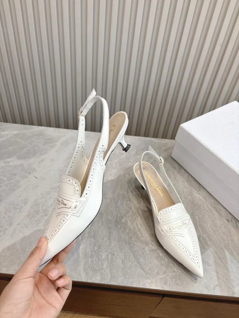 Elegant Christian Dior Sandals 21146