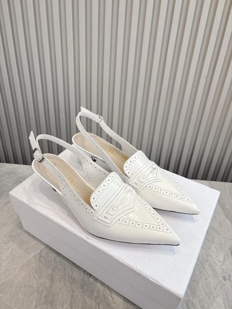 Elegant Christian Dior Sandals 21146