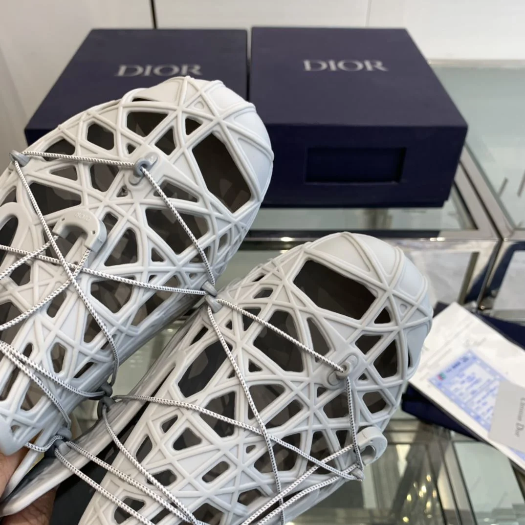 WellDesigned Christian Dior Sandals 21143