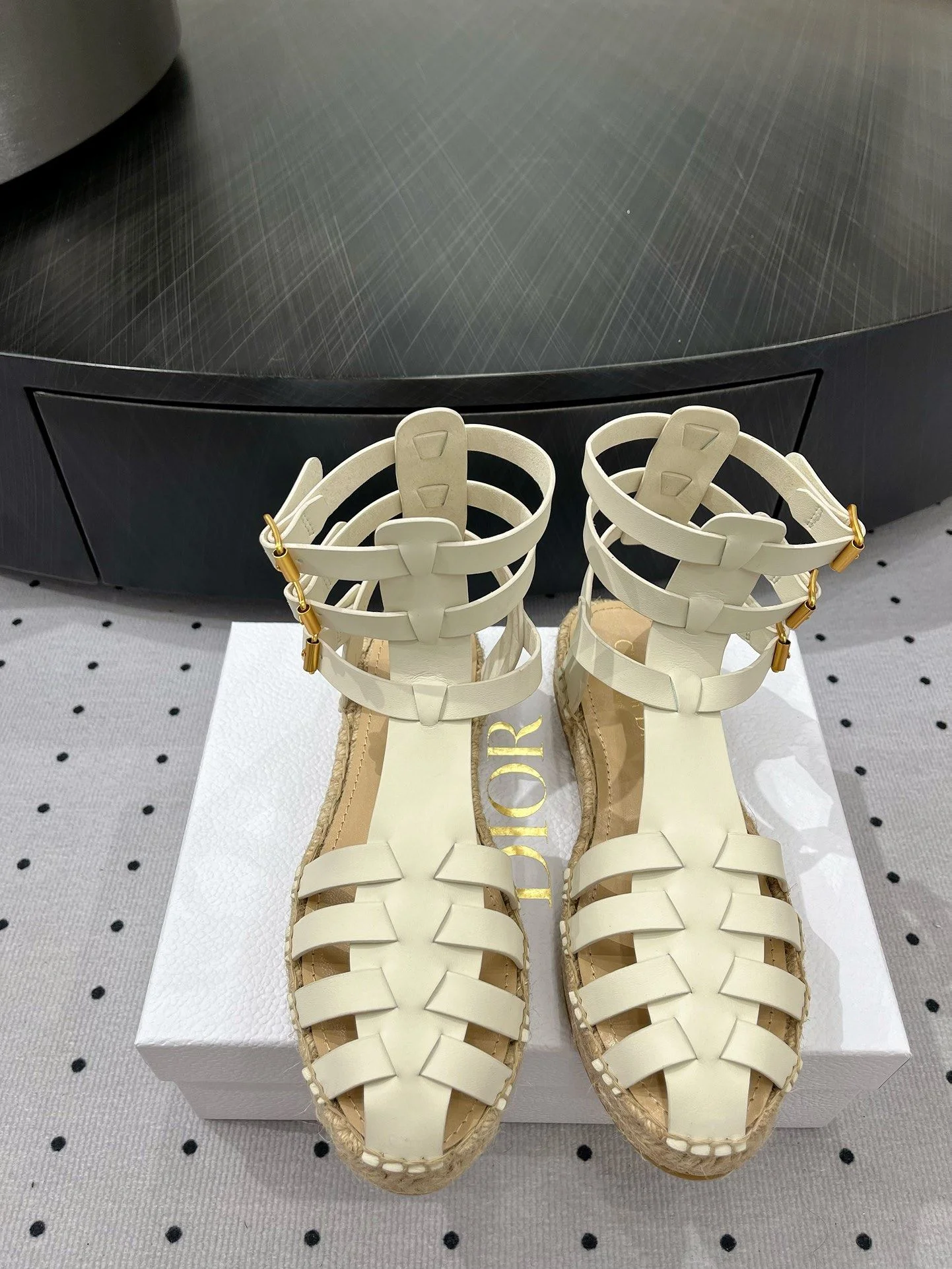 Lightweight Christian Dior Sandals 21142