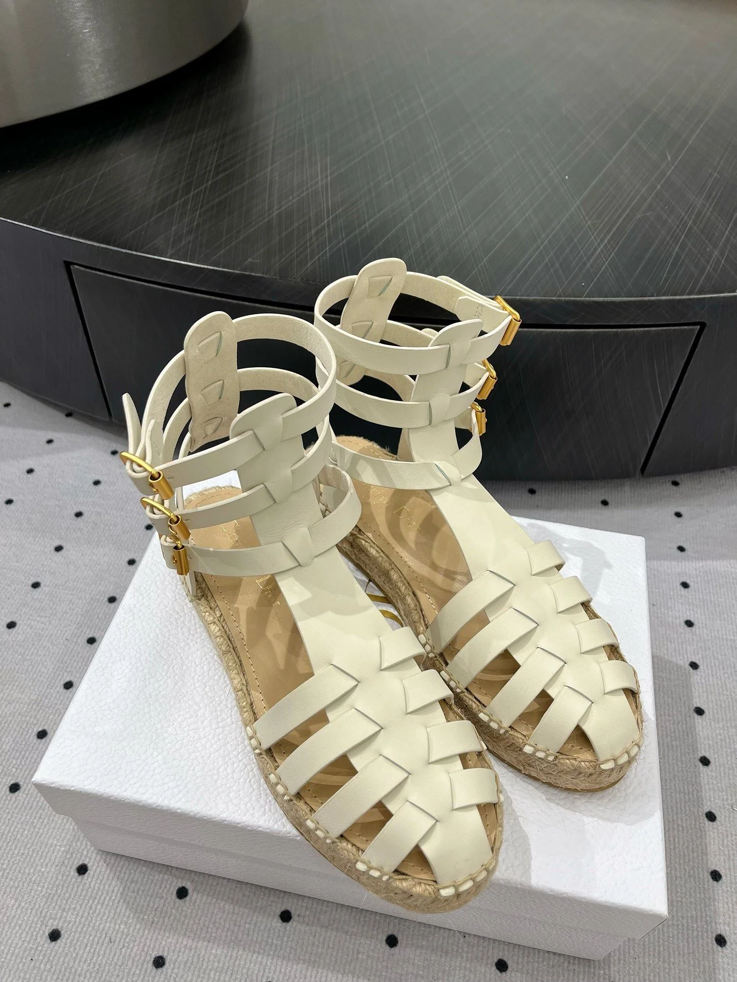 Lightweight Christian Dior Sandals 21142