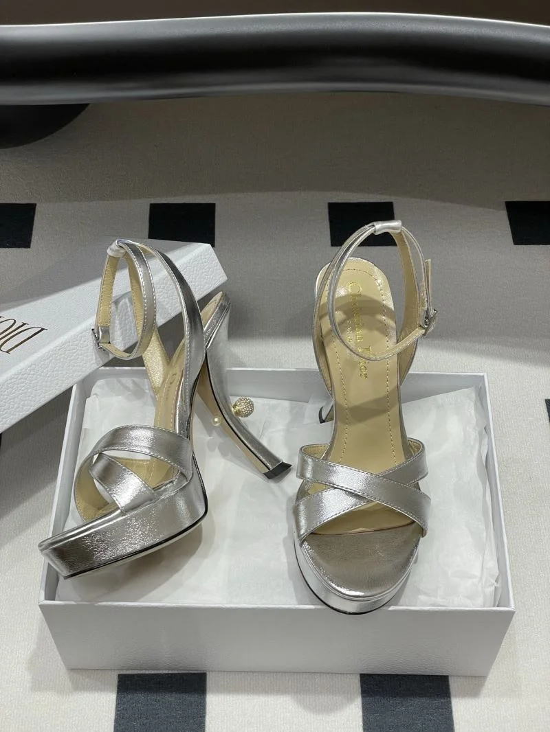 Sleek Christian Dior Sandals 21481