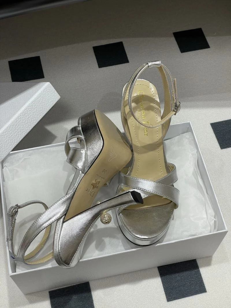 Sleek Christian Dior Sandals 21481