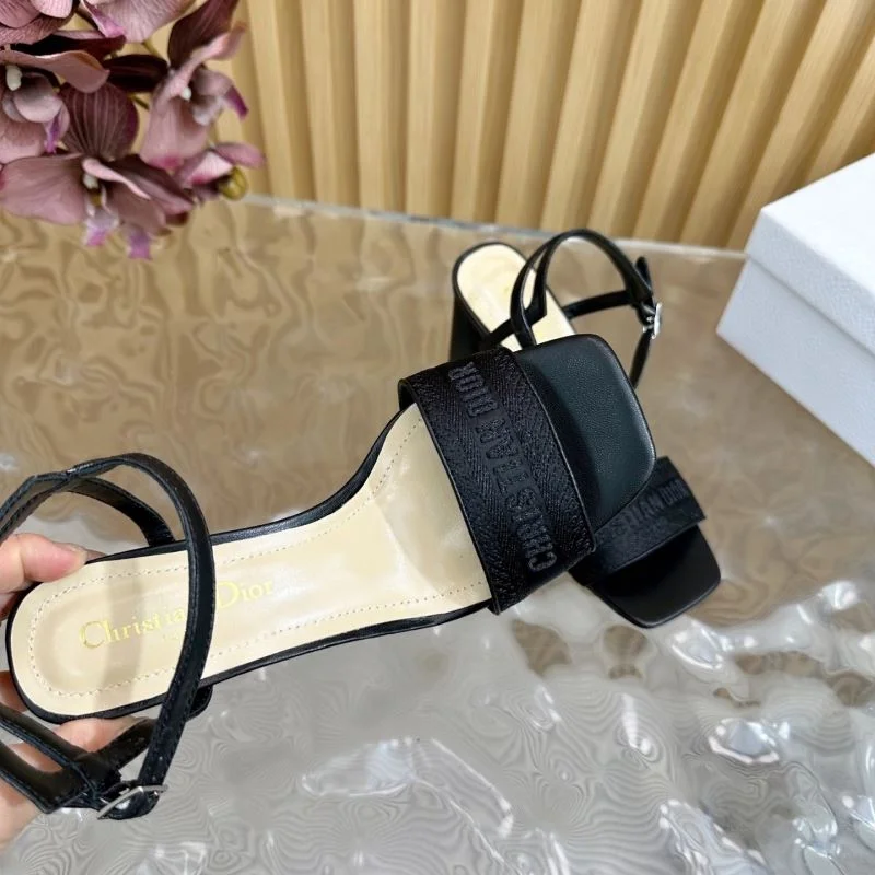 Reliable Christian Dior Sandals 21501
