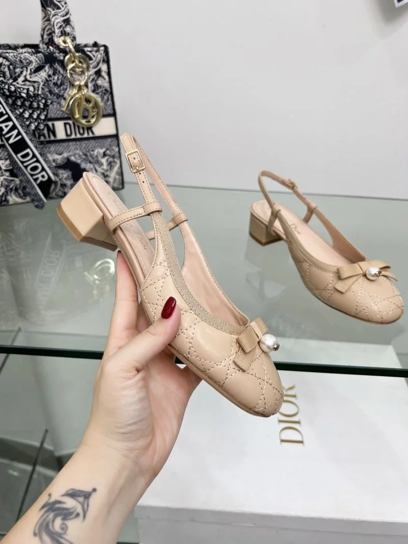 Trendy Christian Dior Sandals 22521