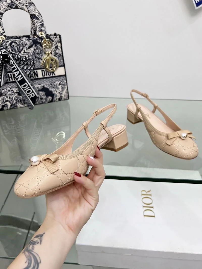 Trendy Christian Dior Sandals 22521