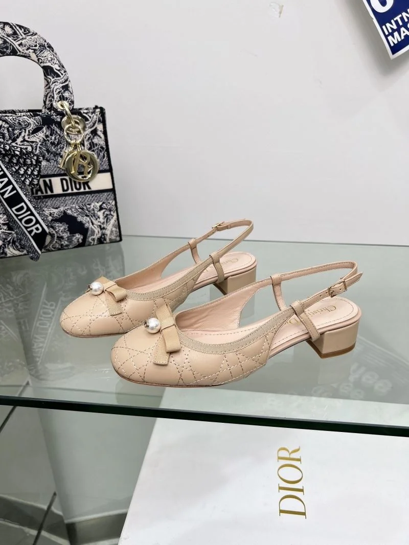 Trendy Christian Dior Sandals 22521