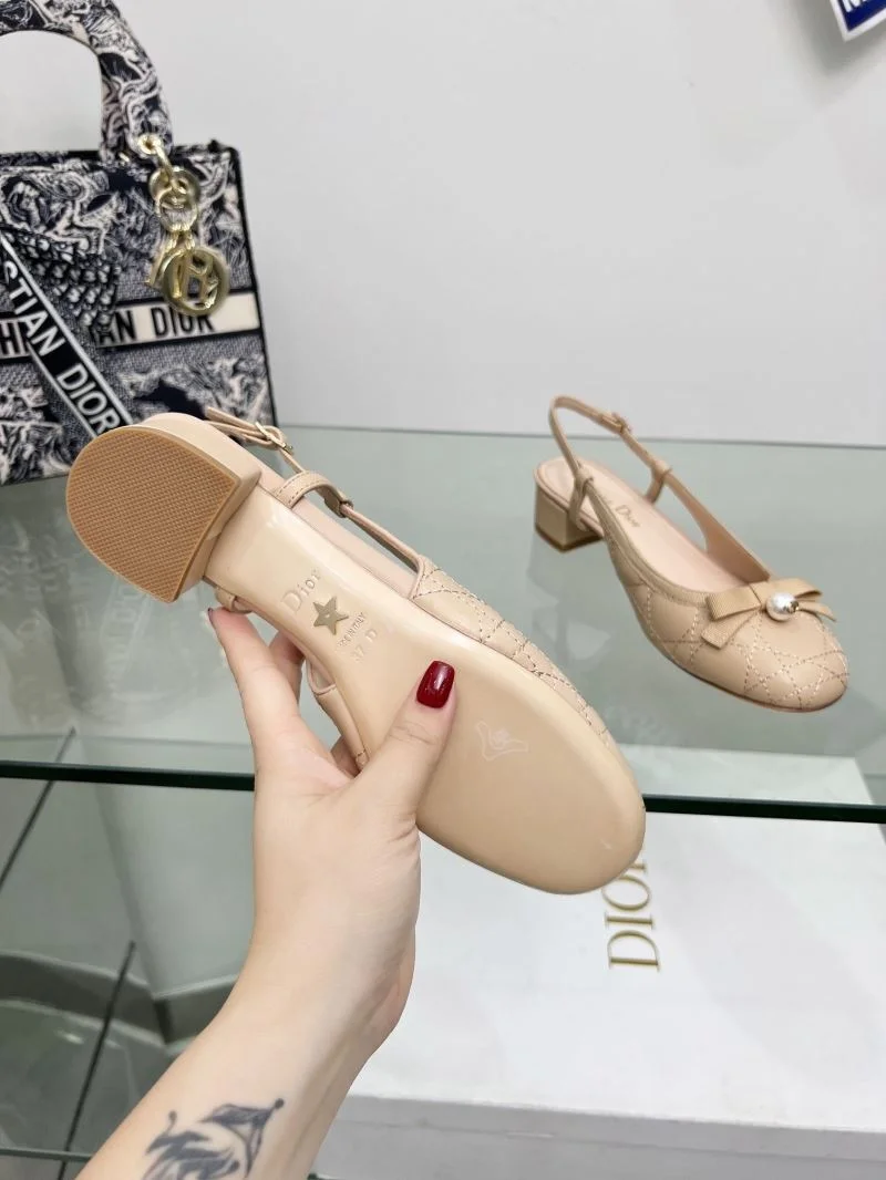 Trendy Christian Dior Sandals 22521