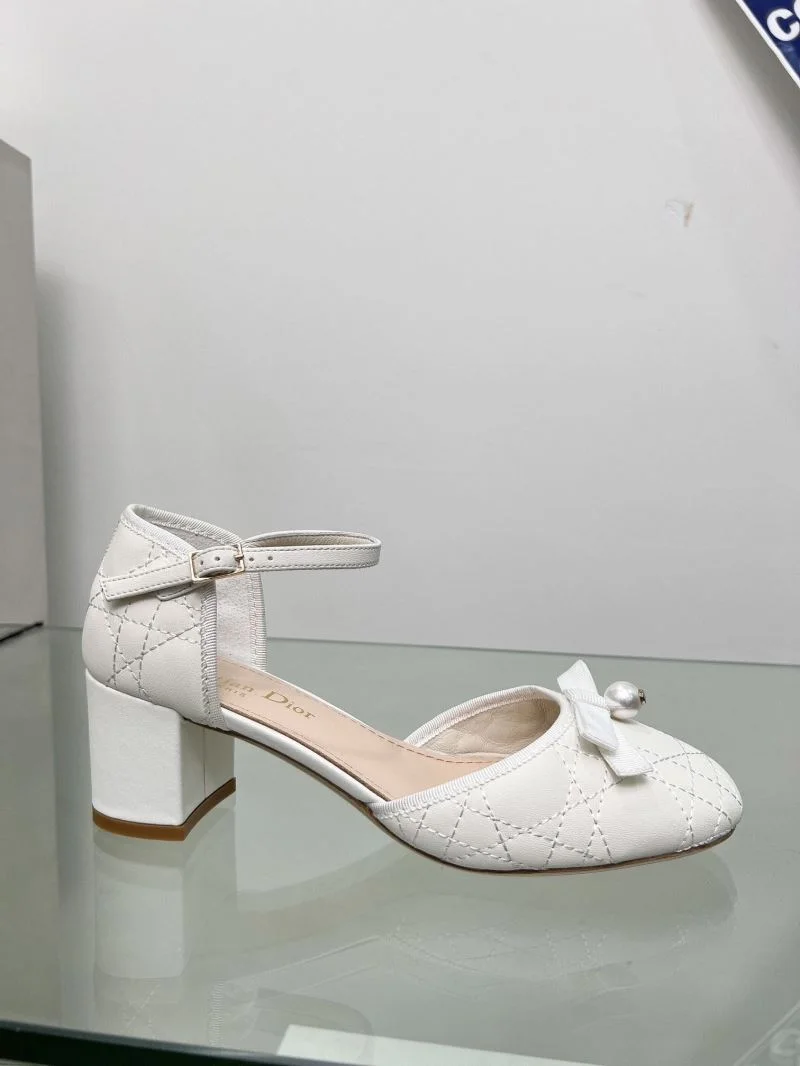 Compact Christian Dior Sandals 22517