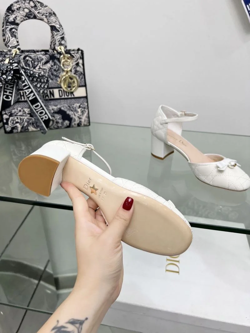 Compact Christian Dior Sandals 22517