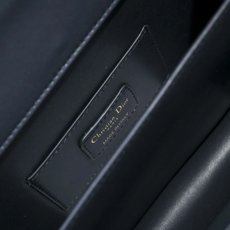 Christian Dior Satchel Bags Sleek 87763