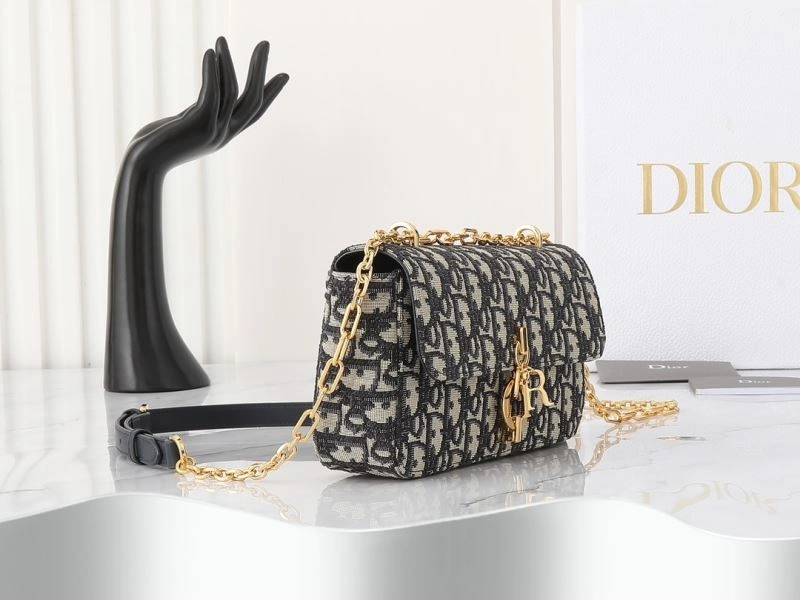 Vibrant Christian Dior Satchel Bags 87760
