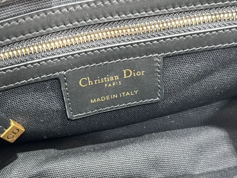Christian Dior Satchel Bags TimelessDesign 47124