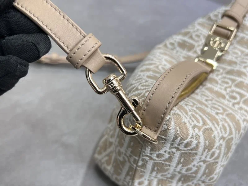 Refined Christian Dior Satchel Bags 47122