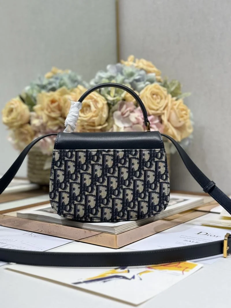 Christian Dior Satchel Bags Snug 47129