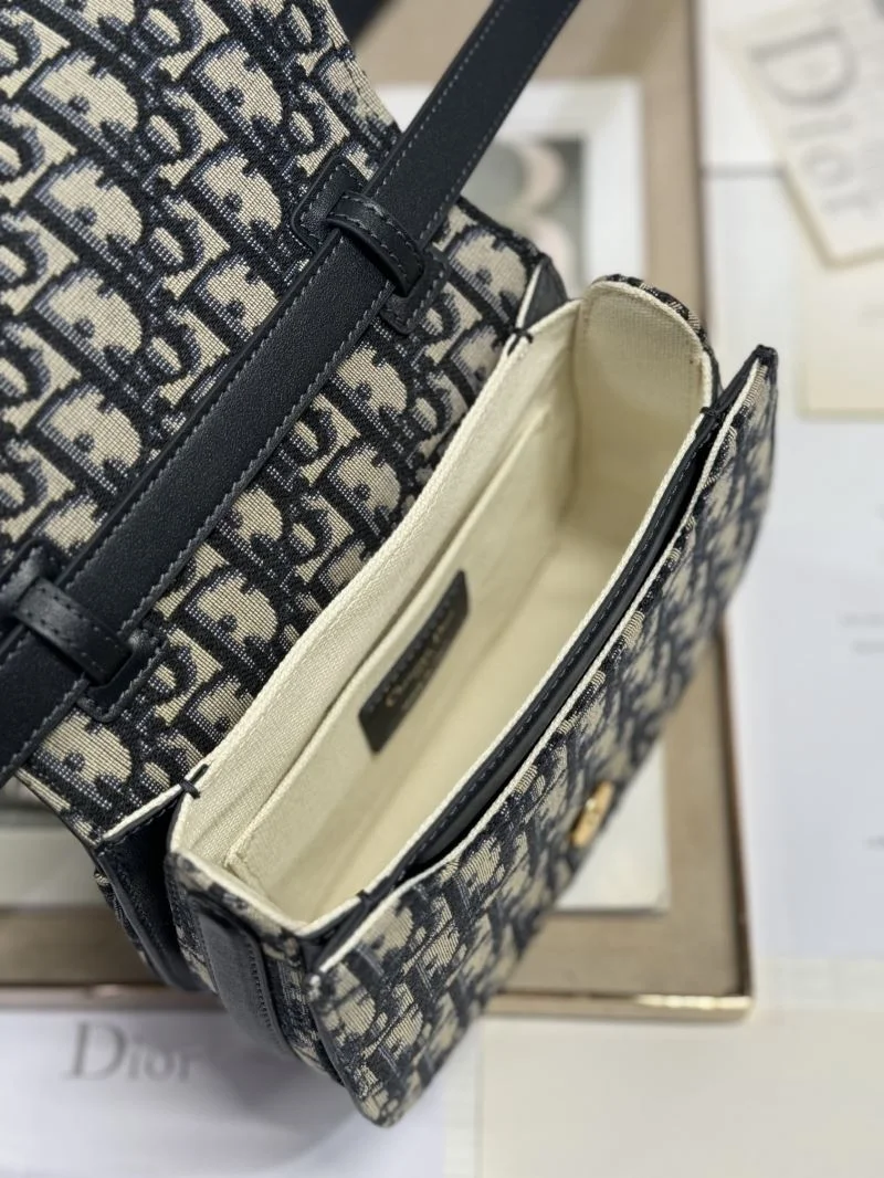 Christian Dior Satchel Bags Snug 47129